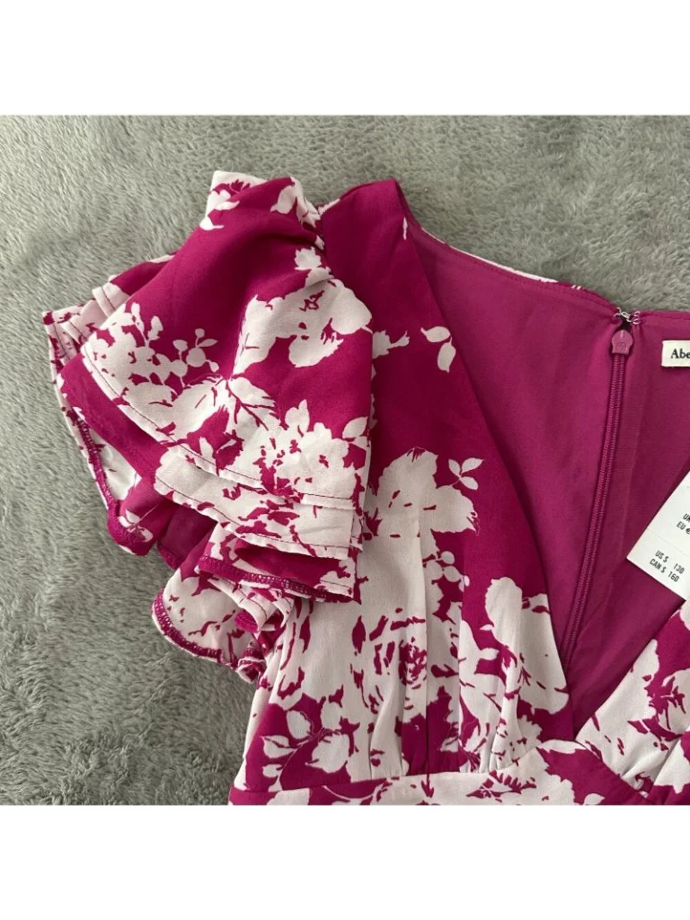 NWT Abercrombie & Fitch Fuschia Floral Ruffle Sleeve Slip Maxi Dress XS Petite